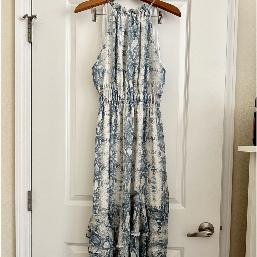 Vici (Fate brand) flowy Swiss dot maxi halter dress, new, lg